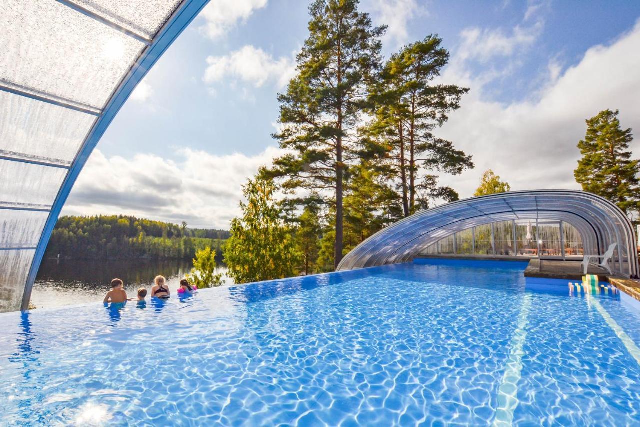 Arjaeng Camping & Stugor Sommarvik 外观 照片