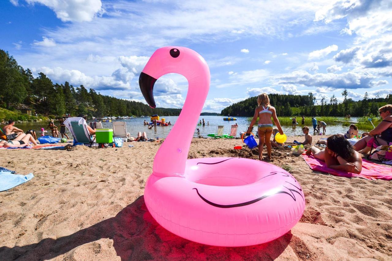 Arjaeng Camping & Stugor Sommarvik 外观 照片