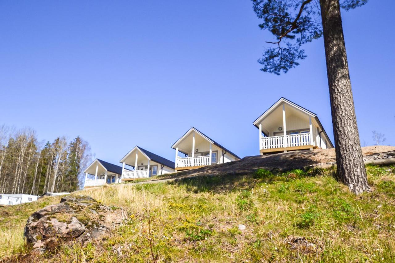 Arjaeng Camping & Stugor Sommarvik 外观 照片