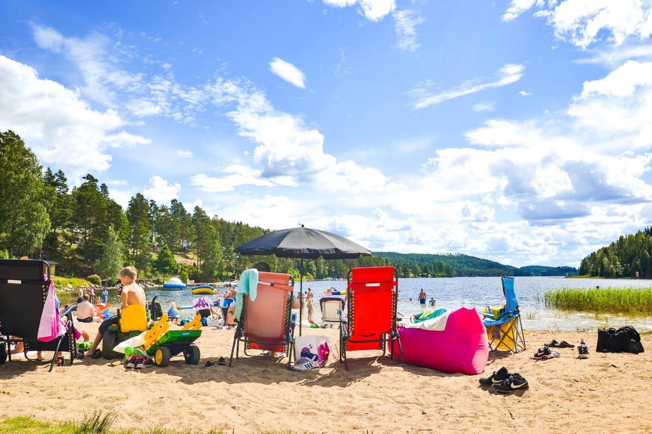 Arjaeng Camping & Stugor Sommarvik 外观 照片