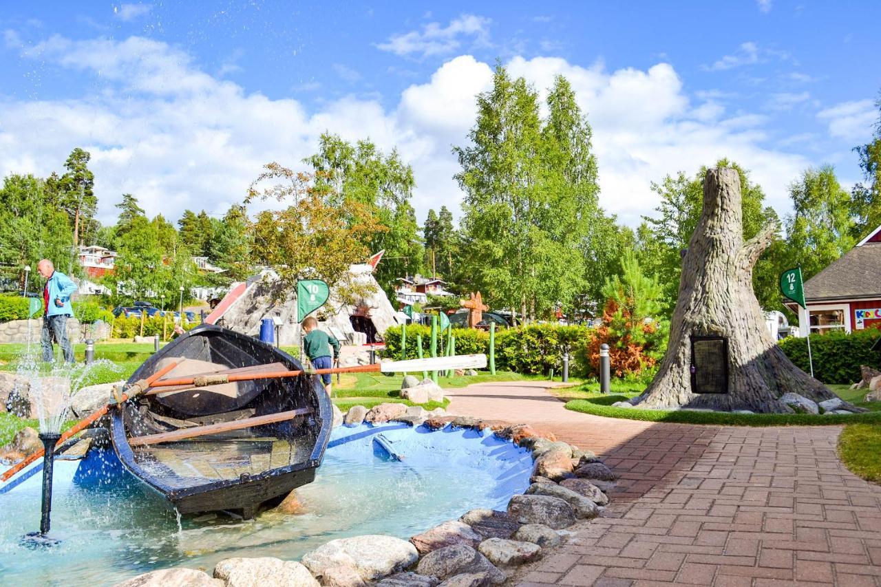 Arjaeng Camping & Stugor Sommarvik 外观 照片
