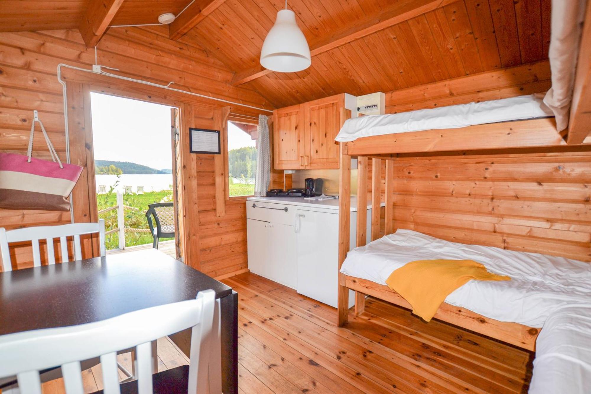 Arjaeng Camping & Stugor Sommarvik 客房 照片